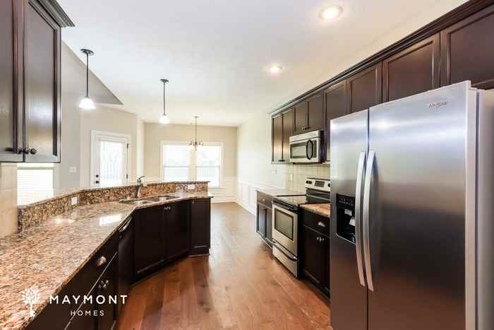 828 Erika Ln - Photo 6 of 13