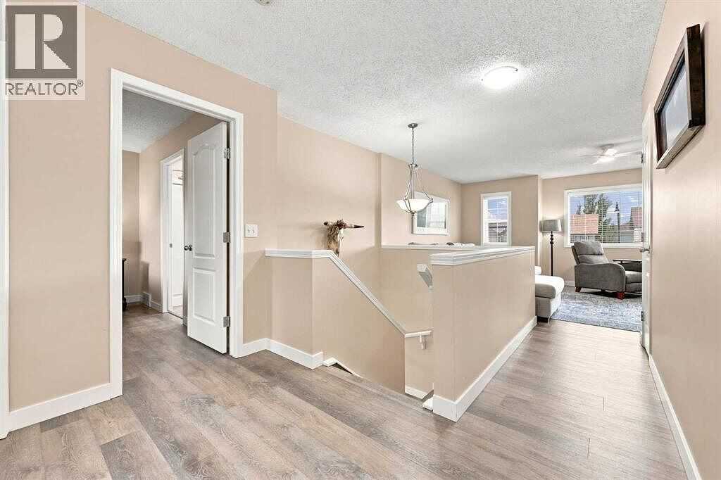 106 Crystal Shores Manor - Photo 7 of 18