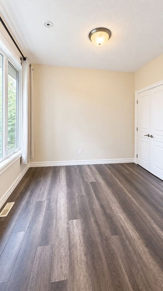 9626 75 Ave Nw - Photo 7 of 19
