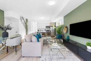 featured image of 447 Lansdowne Avenue
