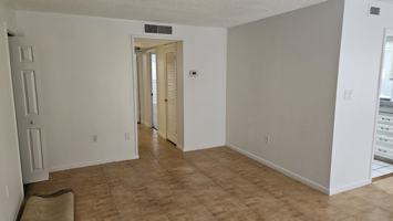 featured image of 1112 W Main St #E6