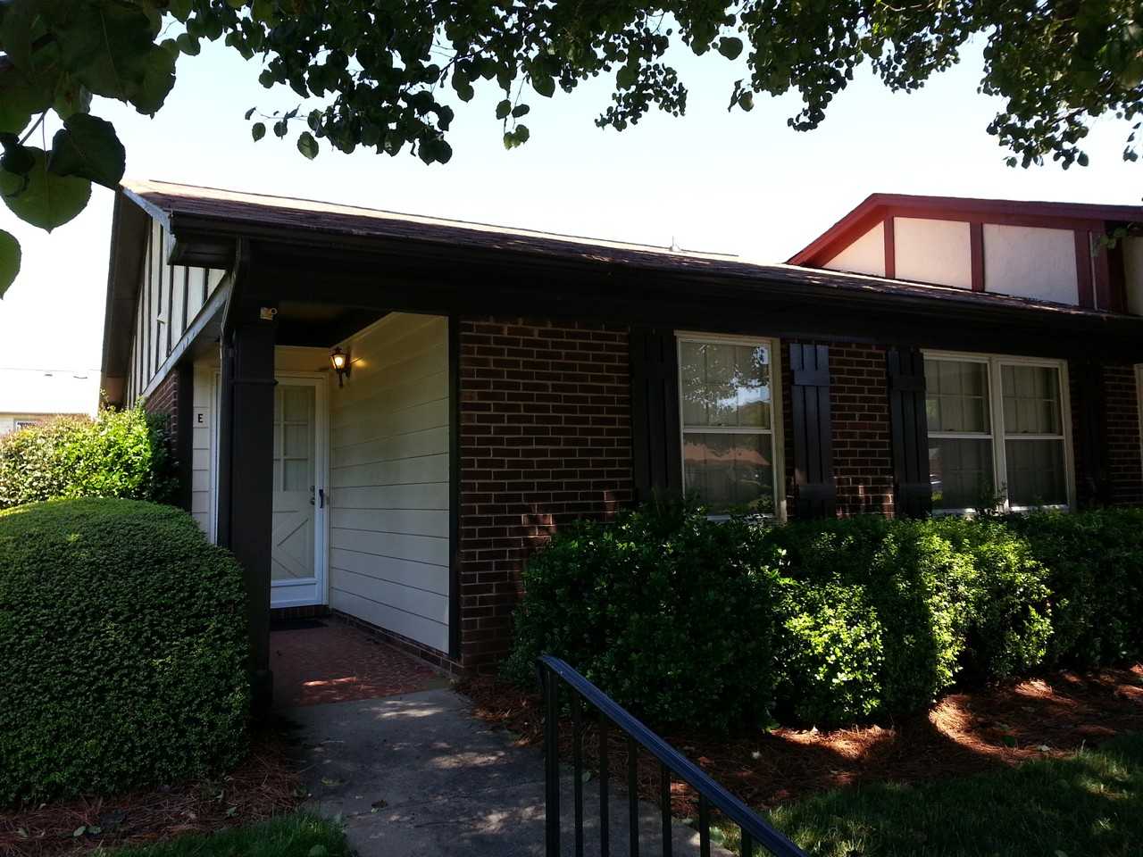 4916 Tower Rd #E