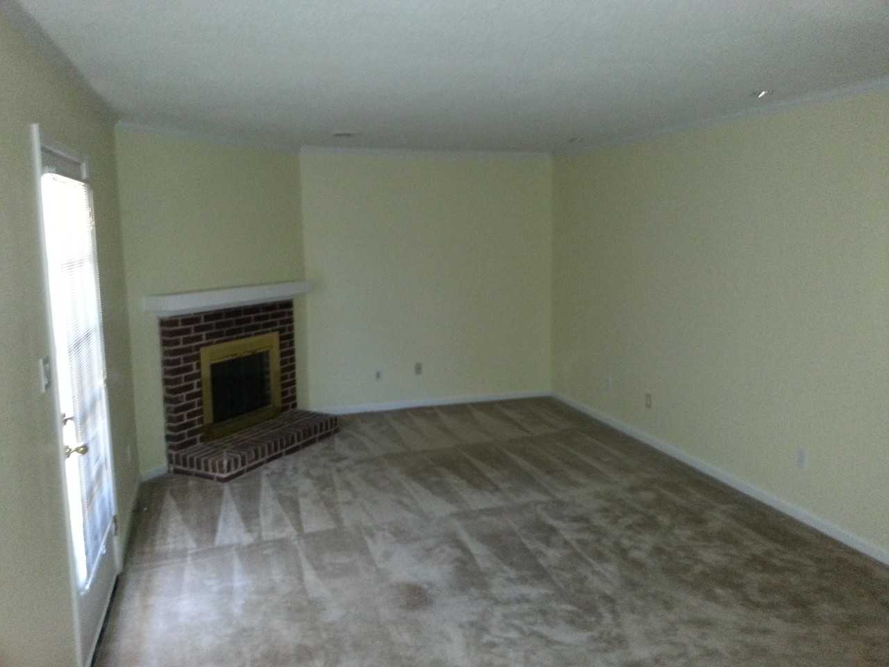 4916 Tower Rd #E - Photo 6 of 11