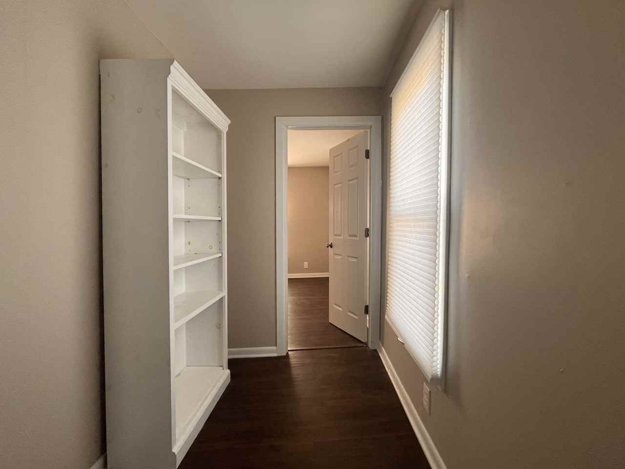264 Kenwood Ave #NA - Photo 2 of 6