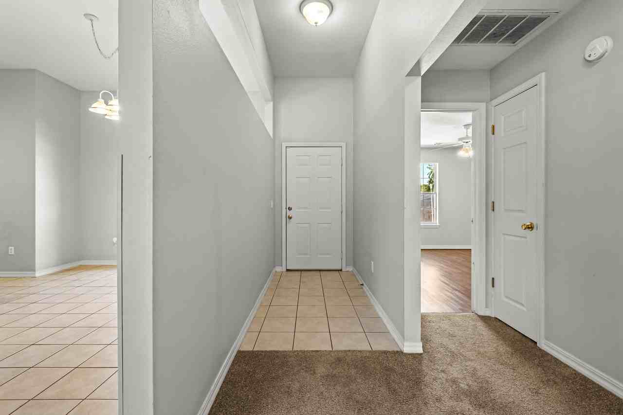 1314 E Rachel Ln #NA - Photo 3 of 20