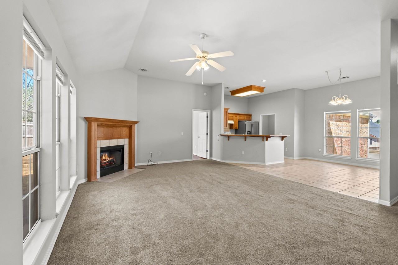 1314 E Rachel Ln #NA - Photo 4 of 20