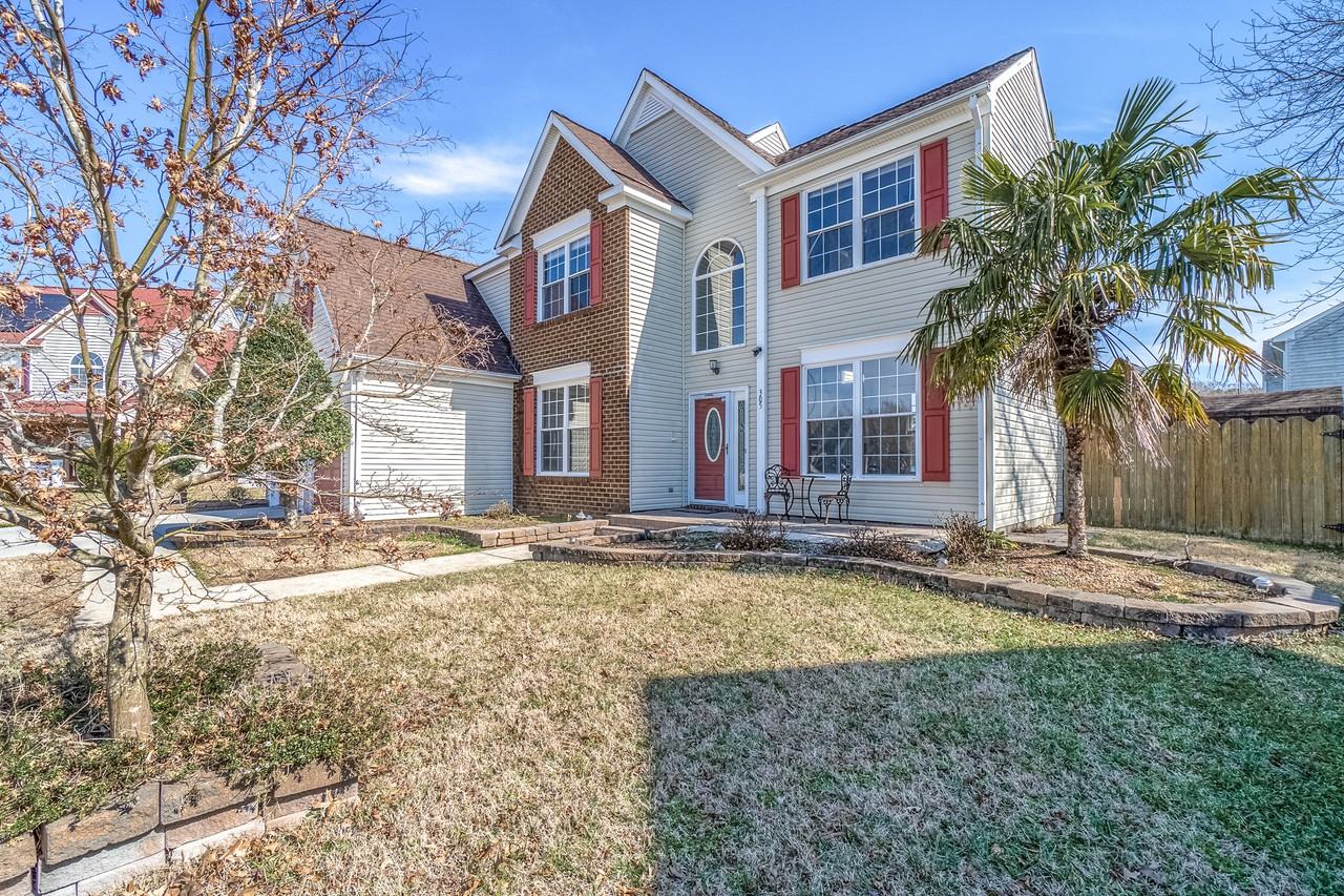 305 Hidden Falls Ct #NA - Photo 4 of 50