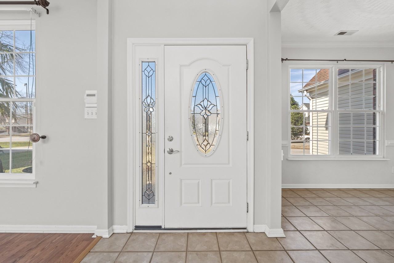 305 Hidden Falls Ct #NA - Photo 5 of 50