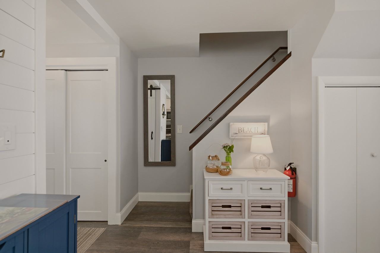 67 Cedar Ave #NA - Photo 3 of 24