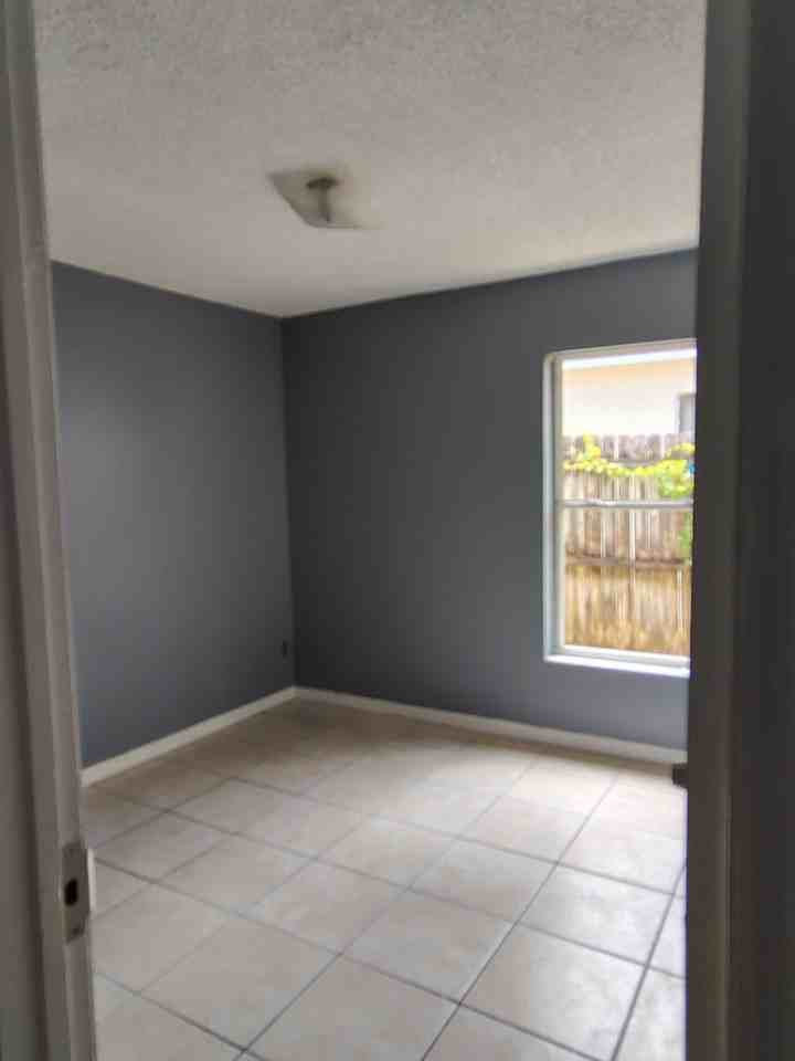 4032 Boston Common St #NA - Photo 6 of 9