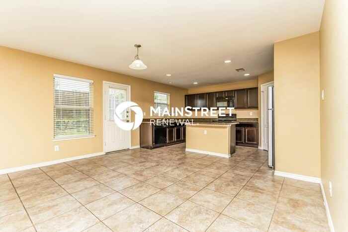 4633 Timbercrest Way - Photo 4 of 16