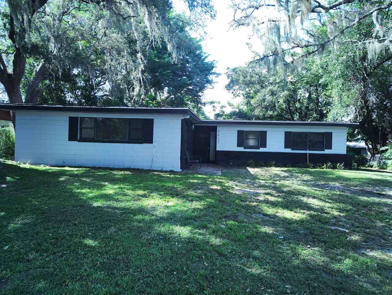 5837 Perrine Dr #NA - Photo 2 of 7