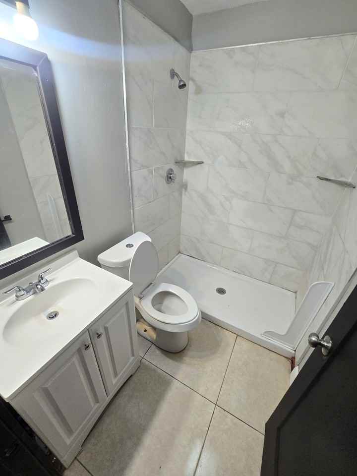 5837 Perrine Dr #NA - Photo 5 of 7