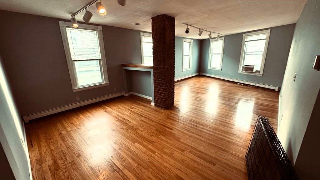62 River St #3 - Photo 3 of 19