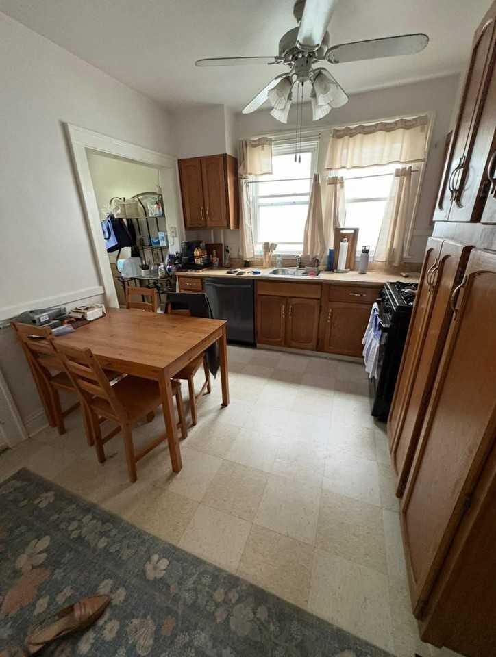 58 Pinewood Ave #2 - Photo 4 of 15