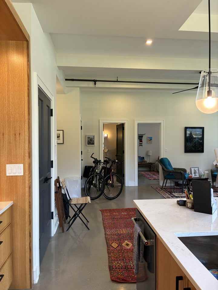 48 Round Hill Rd #14 - Photo 3 of 22
