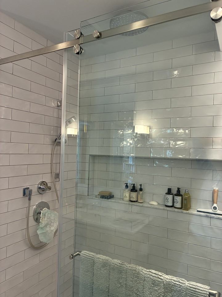 48 Round Hill Rd #14 - Photo 7 of 22