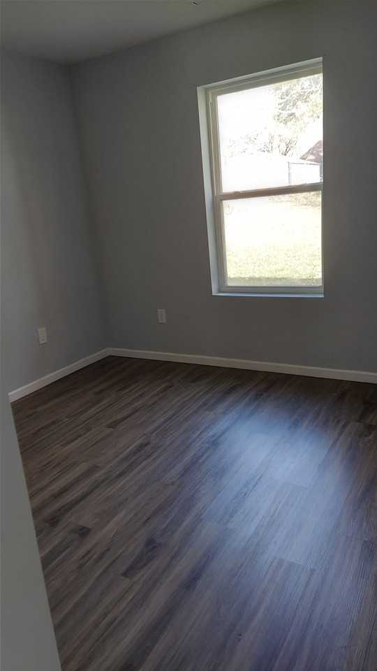 729 Quisenberry St #NA - Photo 2 of 7
