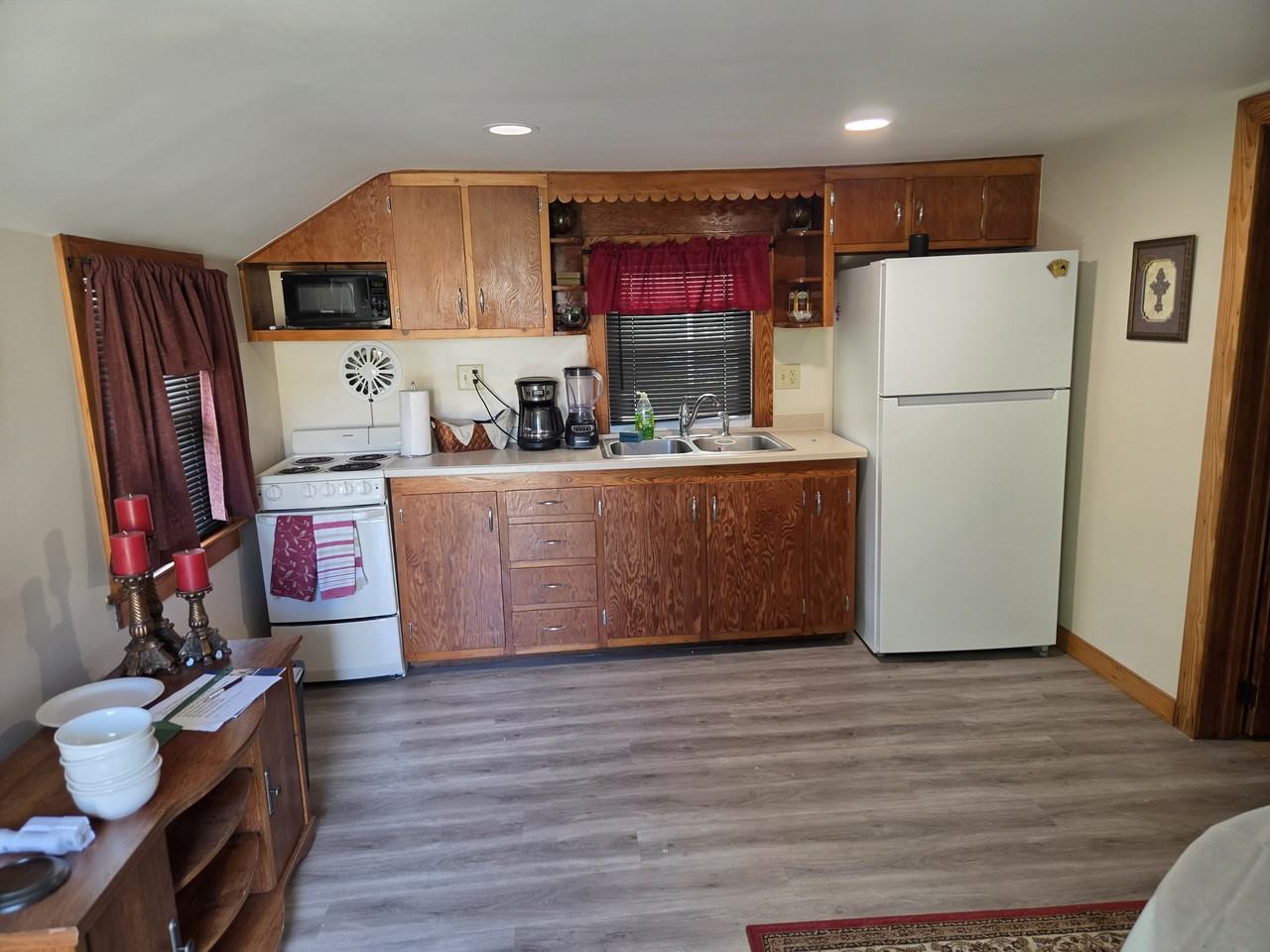 131 S Lancaster St #1 - Photo 2 of 8