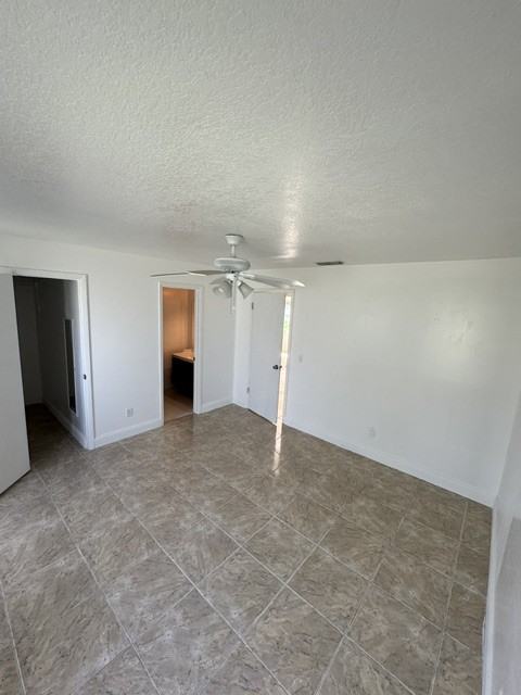 2102 Las Palmas Cir #NA - Photo 5 of 13