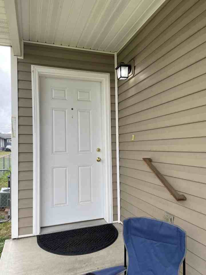 1610 E Coeur D Alene Ave #B - Photo 5 of 13