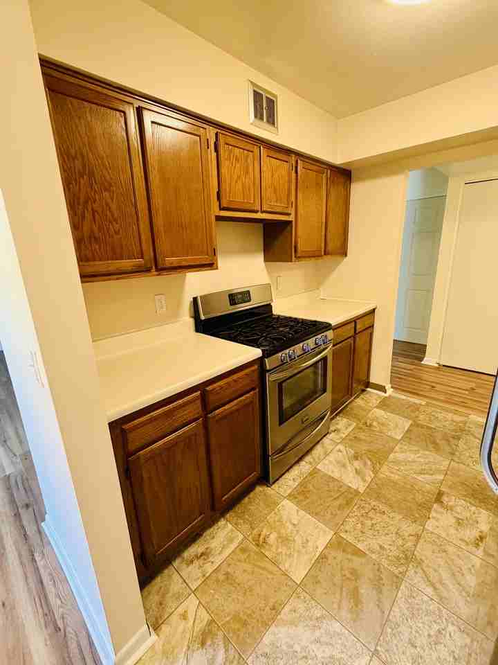 1325 Forest Green Dr #1325 - Photo 3 of 15