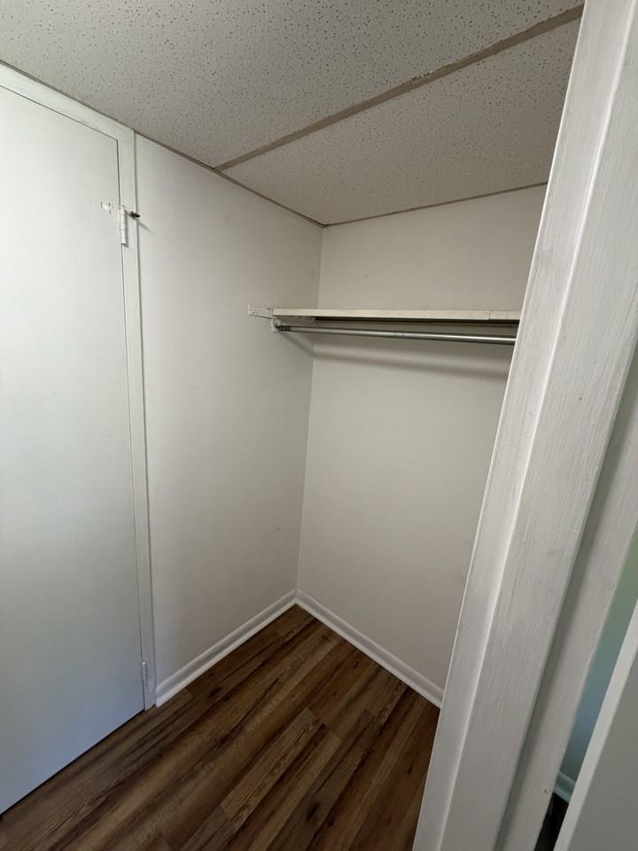 1325 Forest Green Dr #1325 - Photo 4 of 15