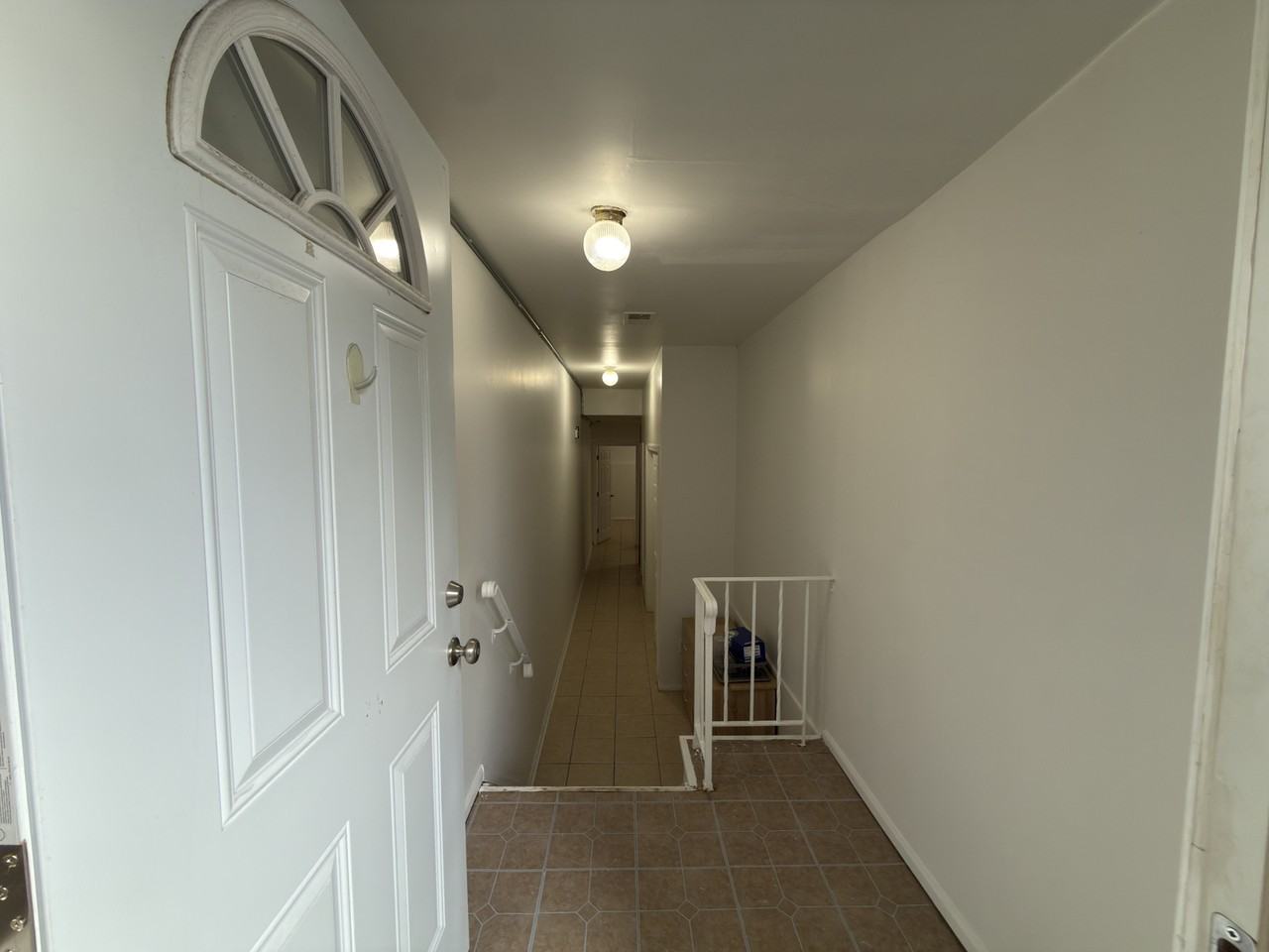 46 Ludwig Ln #1 - Photo 4 of 8