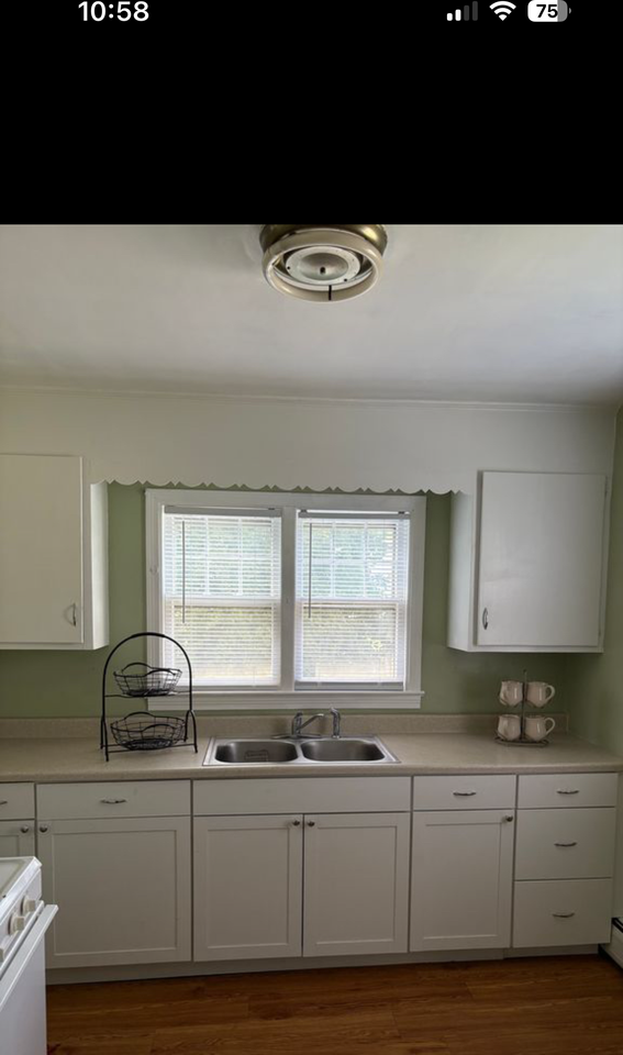 76 Spring St #NA - Photo 3 of 10