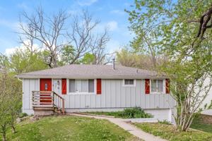 featured image of 807 Ne 82nd Ter