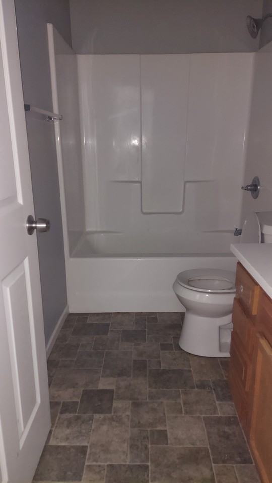 1014 Emmons St #NA - Photo 6 of 10