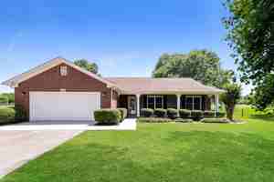 featured image of 304 Plantation Dr