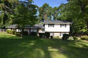 featured image of 2369 Courtney Cir