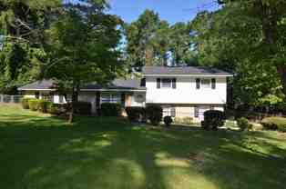 2369 Courtney Cir - Photo 1 of 1