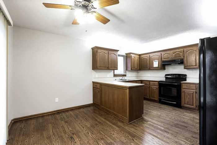 441 Nw Chateau Dr - Photo 7 of 13