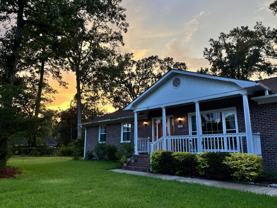 106 Labrador Ct #NA - Photo 1 of 1