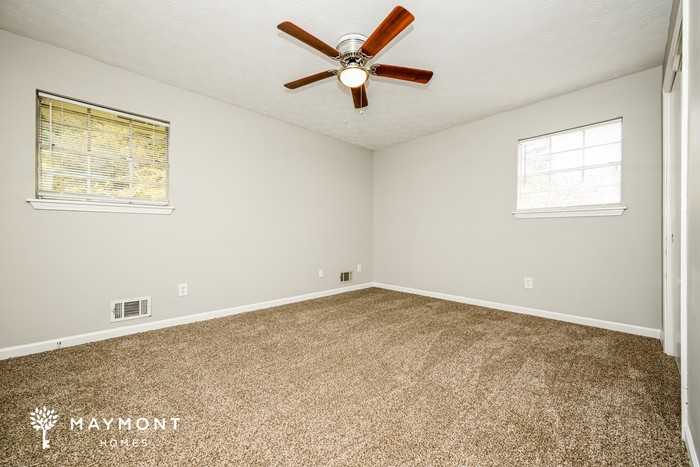 8318 Brittany Ln - Photo 7 of 13