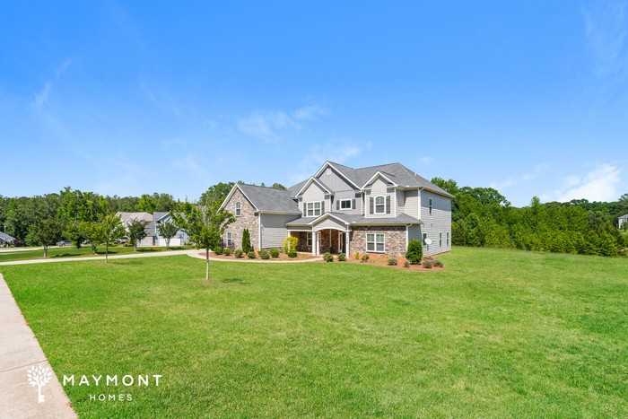 126 Gingers Way - Photo 5 of 15