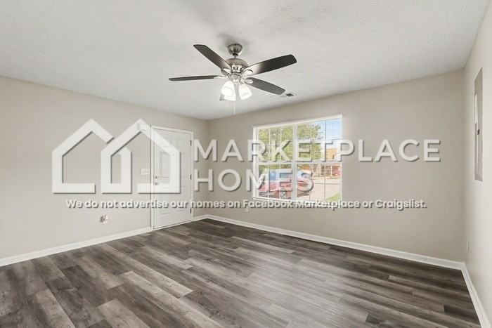 917 Carlton Pointe Ter - Photo 3 of 25