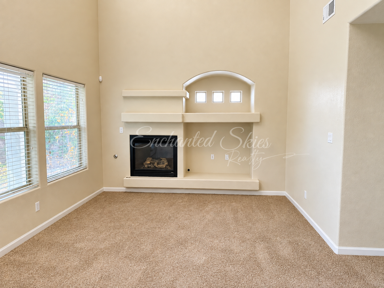 7224 Via Contenta Ne #NA - Photo 7 of 50
