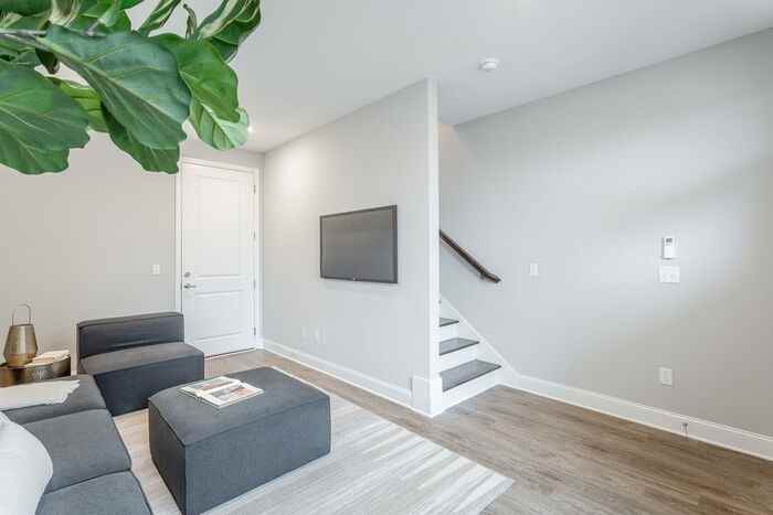 2392 E 18th Street Pl - Photo 2 of 18