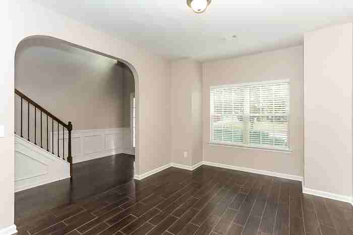1536 Pressley Ln - Photo 6 of 22