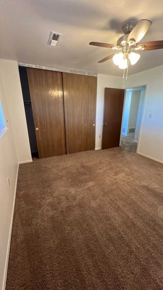 1193 Desmet Ct - Photo 4 of 7