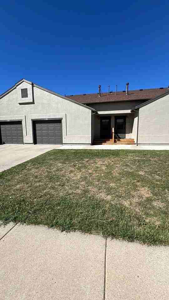 1193 Desmet Ct - Photo 6 of 7