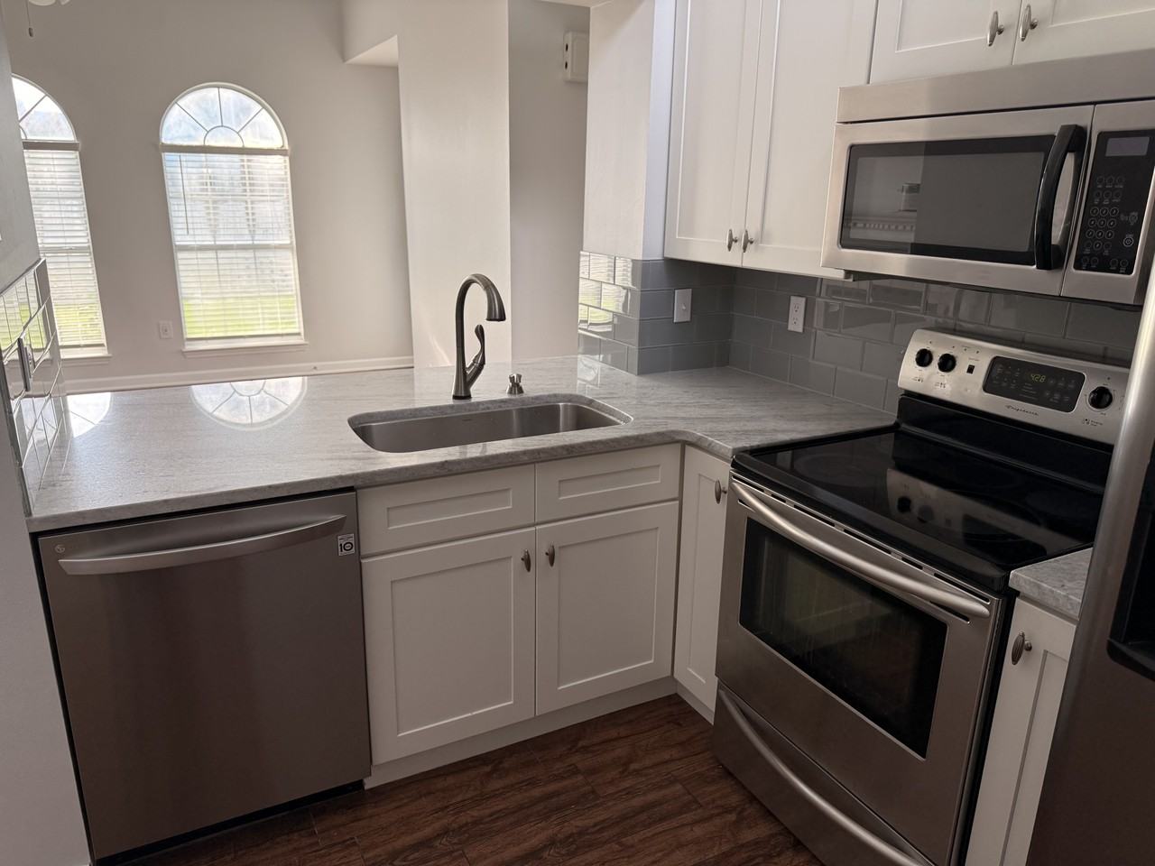 438 Heritage Way #NA - Photo 4 of 19