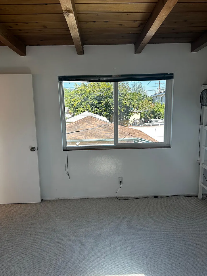 17739 Welby Way #NA - Photo 3 of 11