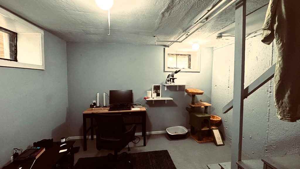 220R Hamilton St #1 - Photo 6 of 9