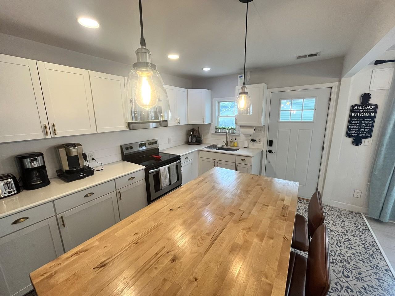 3814 26th St #R - Photo 7 of 17