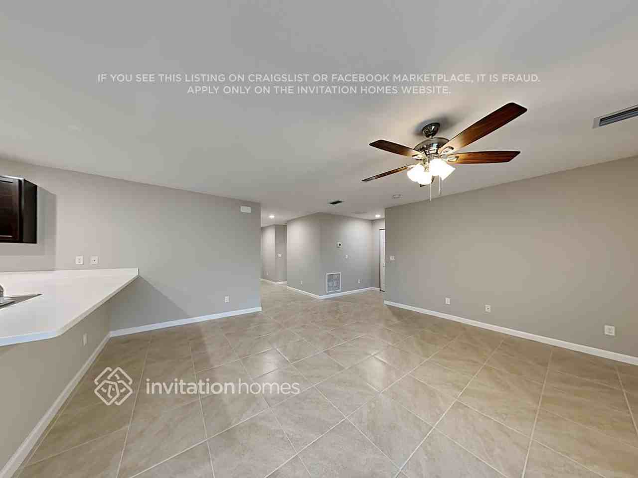 4670 Sw Keats St - Photo 5 of 18