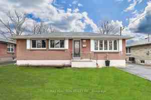 featured image of 917 Henry Street
